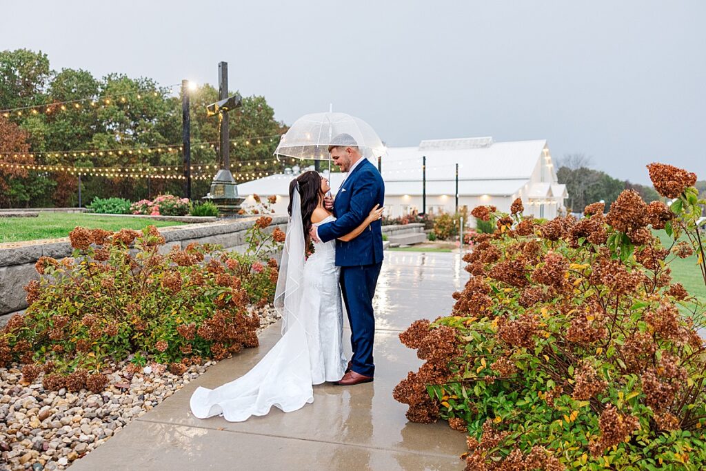 Romantic bride and groom portraits at Red Oak Valley in Owensville Missouri

